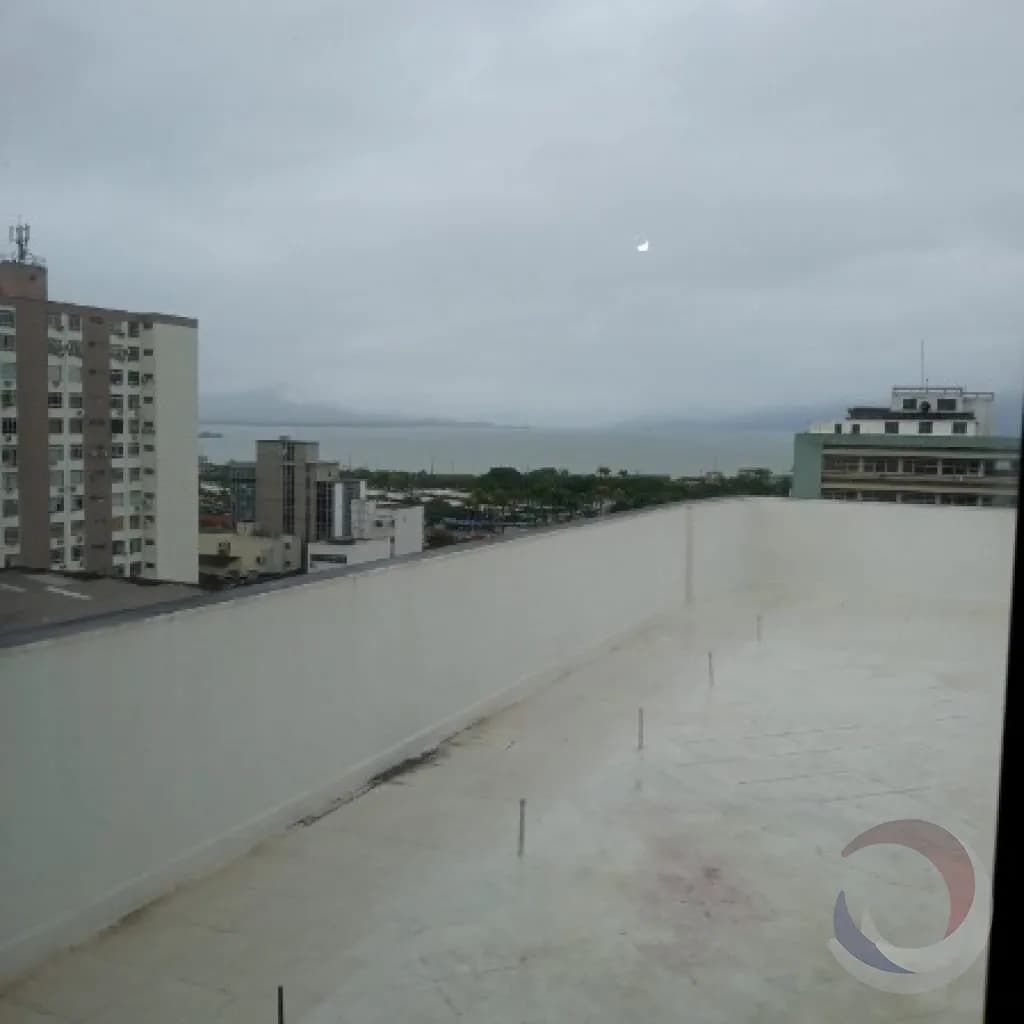 Sala comercial para venda em Centro com 128 m² — foto 5