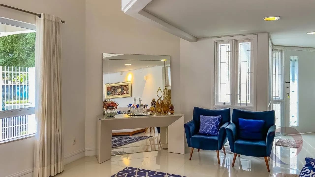 Casa para venda com 4 dormitórios em Côrrego Grande com 329 m² — foto 4