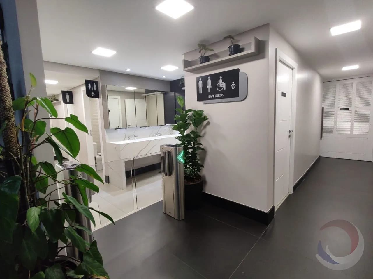Sala comercial para venda em Centro com 55 m² — foto 4