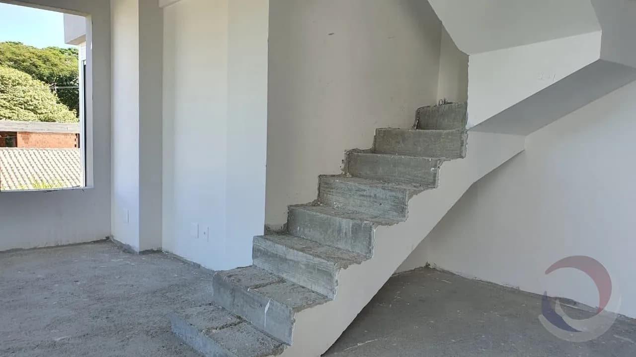 Apartamento duplex para venda com 3 dormitórios em Cacupé com 159 m² — foto 2