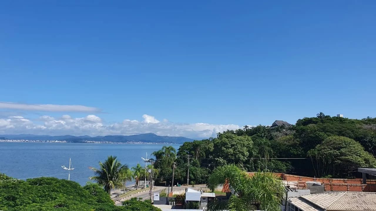 Apartamento duplex para venda com 3 dormitórios em Cacupé com 159 m² — foto 4
