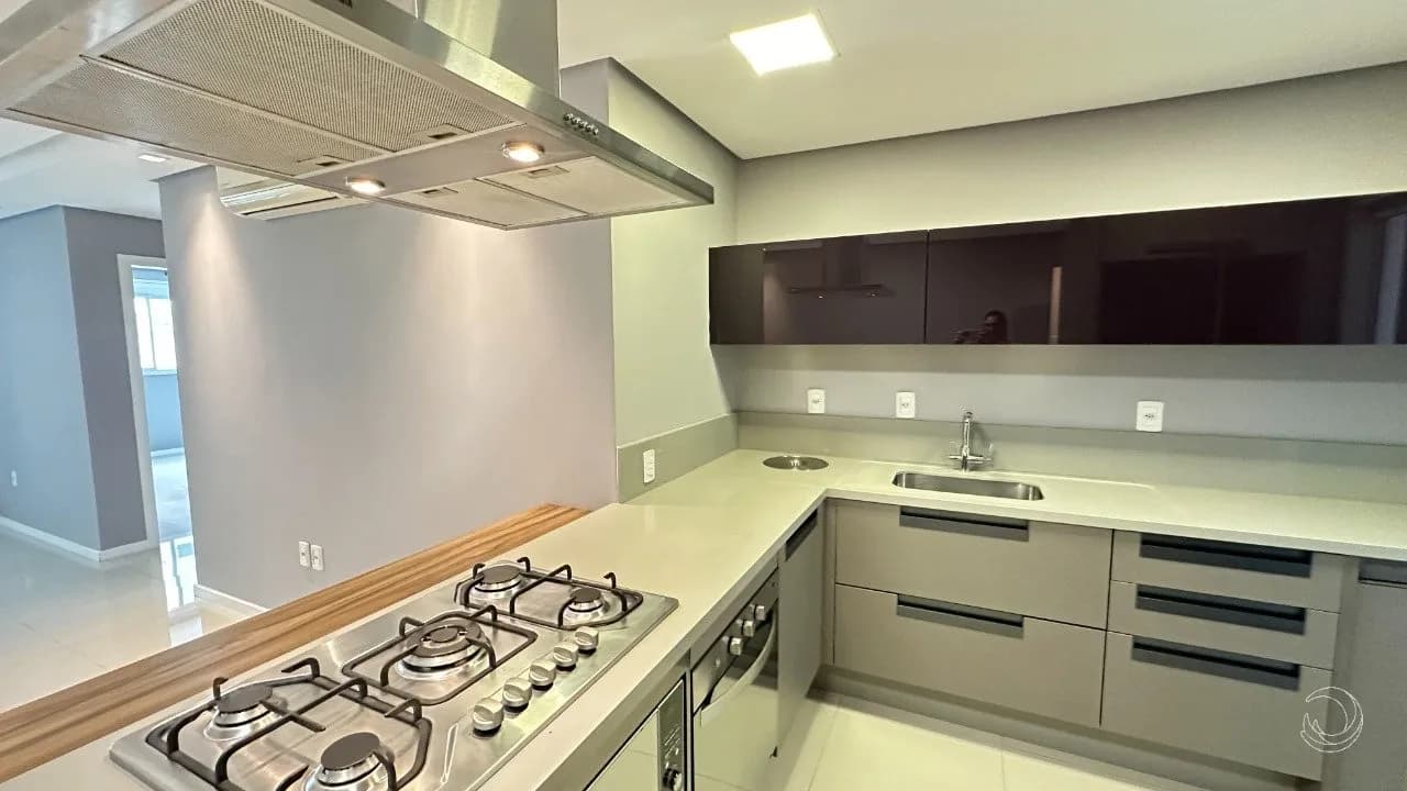 Apartamento para venda com 2 dormitórios em Centro com 220 m² — foto 4