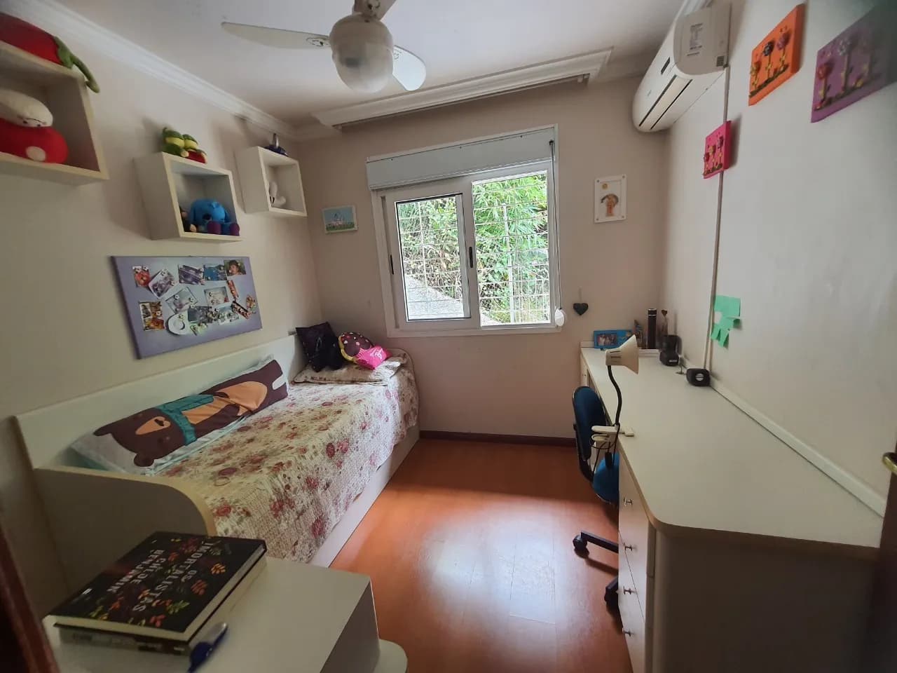 Casa para venda com 3 dormitórios em Coqueiros com 249 m² — foto 4