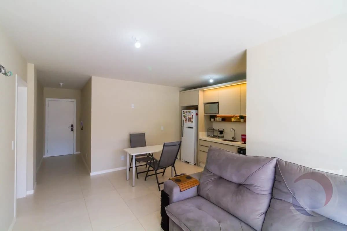 Apartamento para venda com 2 dormitórios em Saco Grande com 108 m² — foto 3