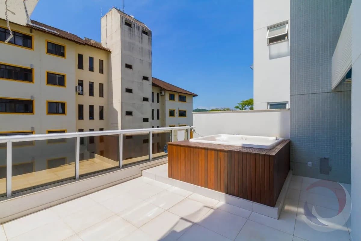 Apartamento para venda com 2 dormitórios em Saco Grande com 108 m² — foto principal