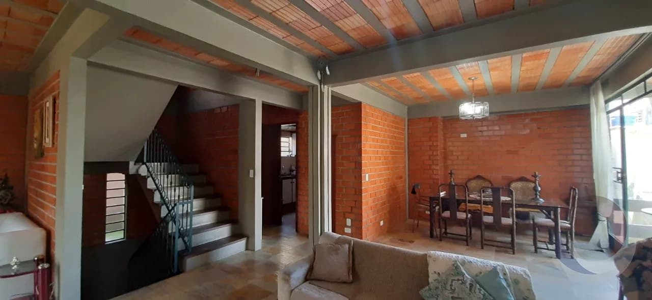 Casa para venda com 3 dormitórios em Trindade com 226 m² — foto 2