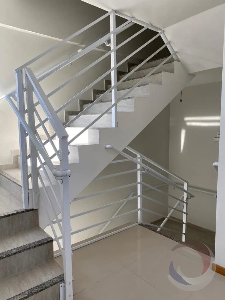 Prédio comercial para venda em Centro com 594 m² — foto 2