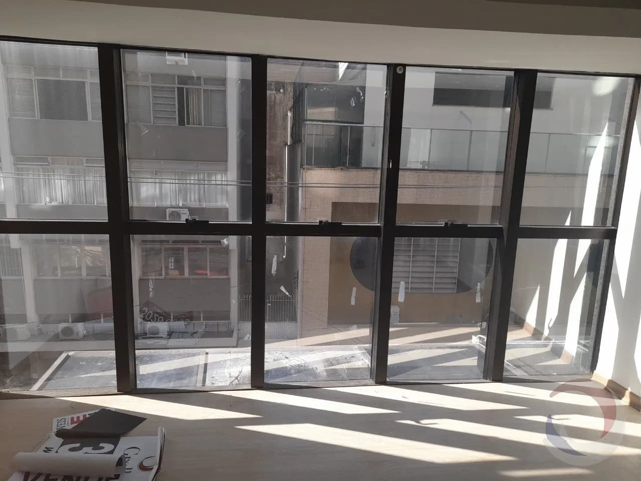 Sala comercial para venda em Centro com 33 m² — foto principal
