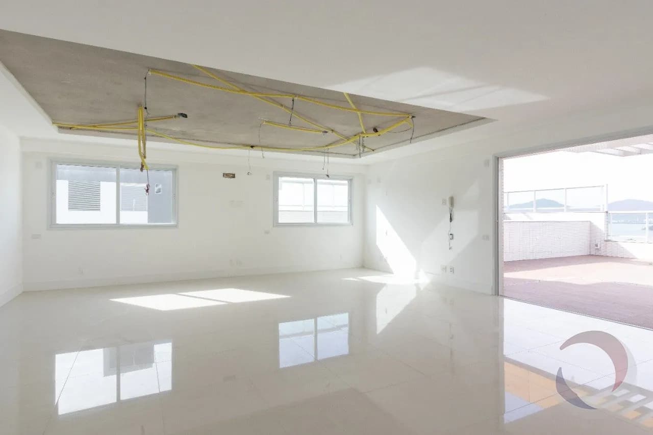 Cobertura para venda com 3 dormitórios em Agronômica com 373 m² — foto 4