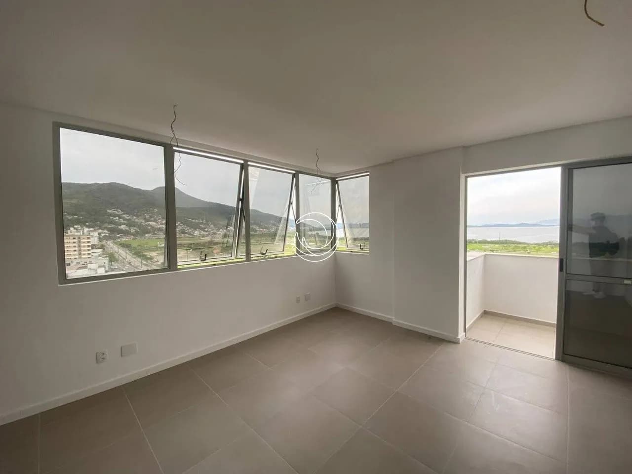 Sala comercial para venda em Saco Dos Limões com 38 m² — foto 5