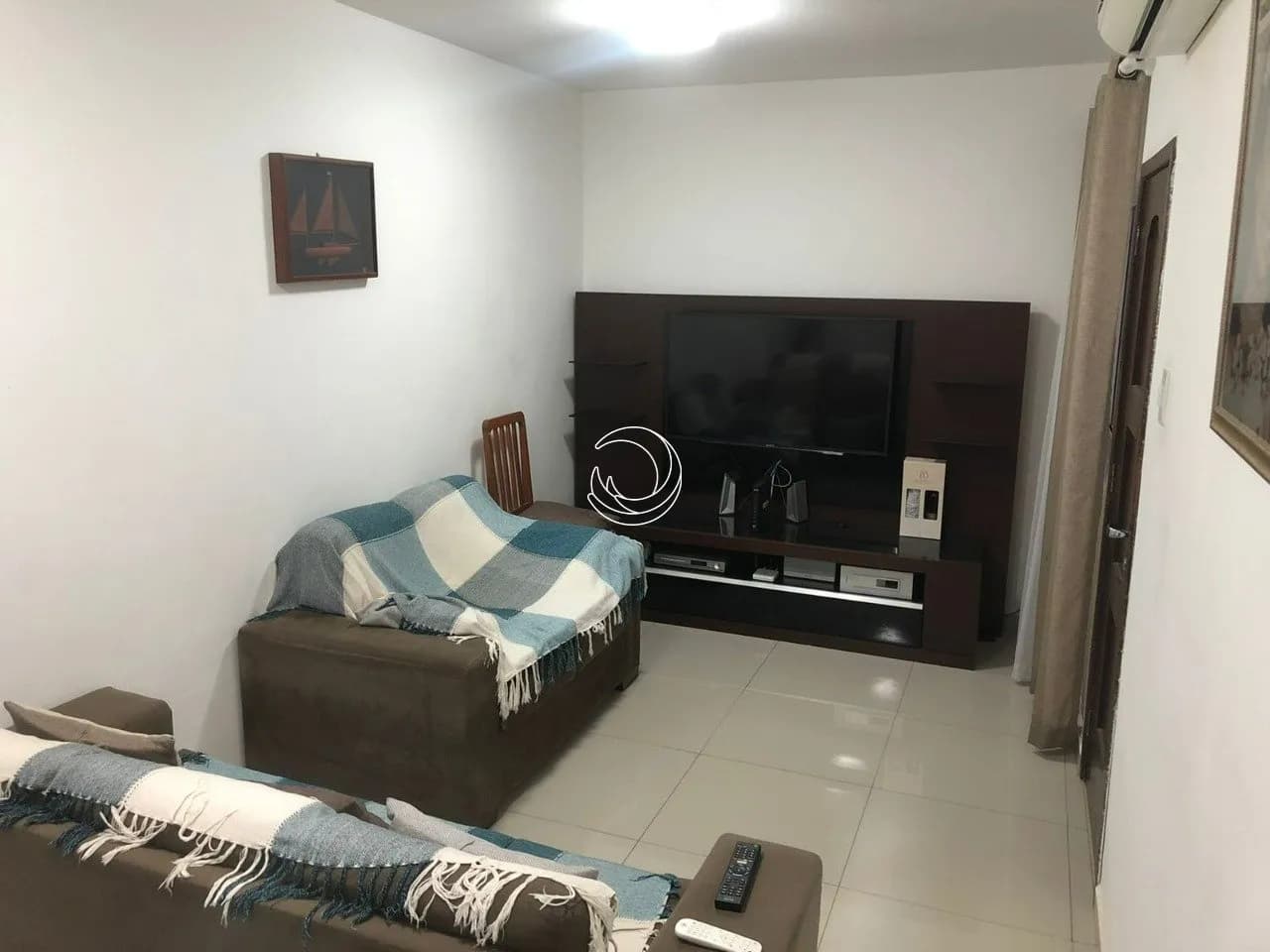 Casa para venda com 6 dormitórios em Jardim Atlântico com 200 m² — foto principal