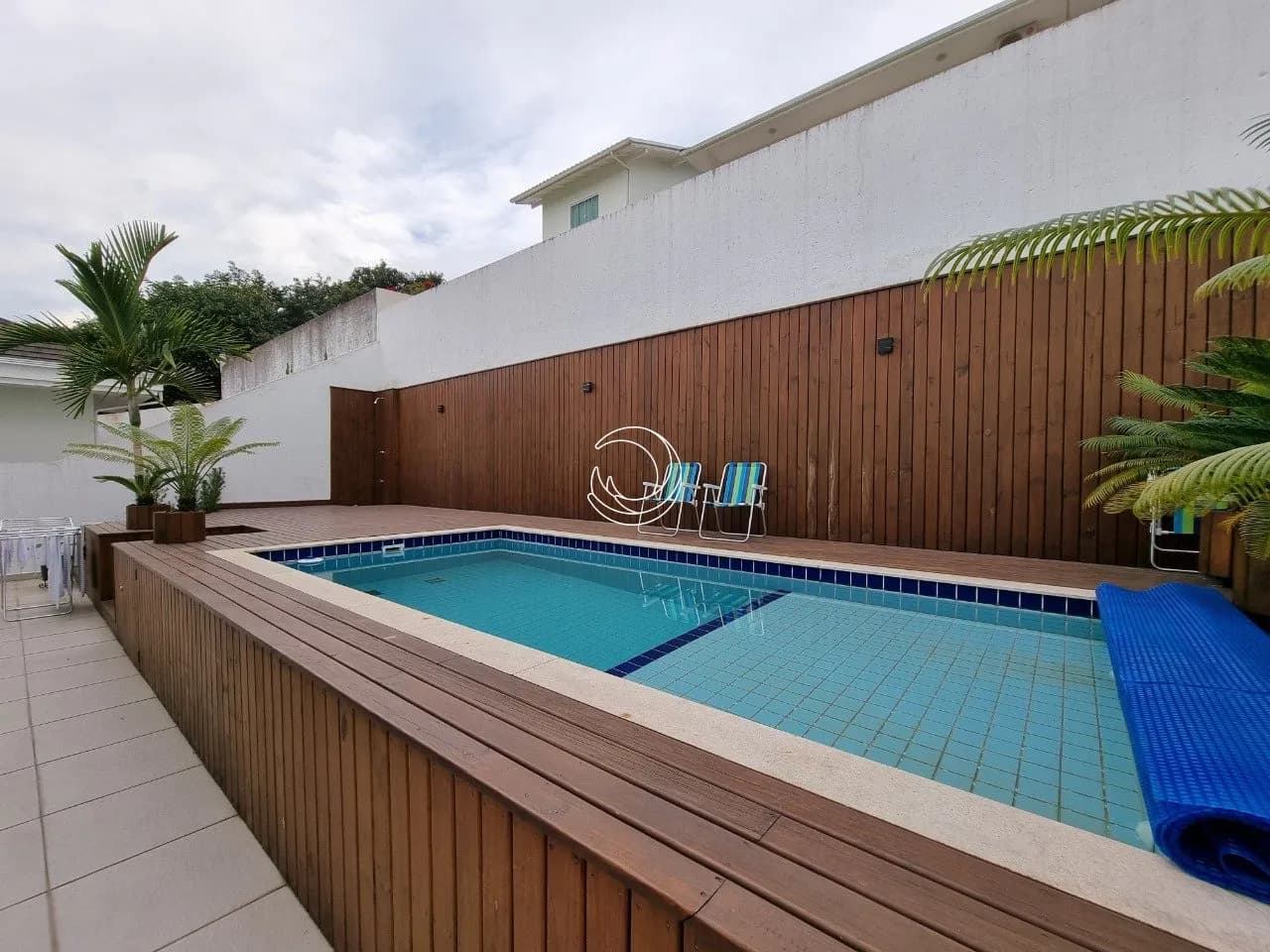 Casa para venda com 4 dormitórios em Pedra Branca com 460 m² — foto 2
