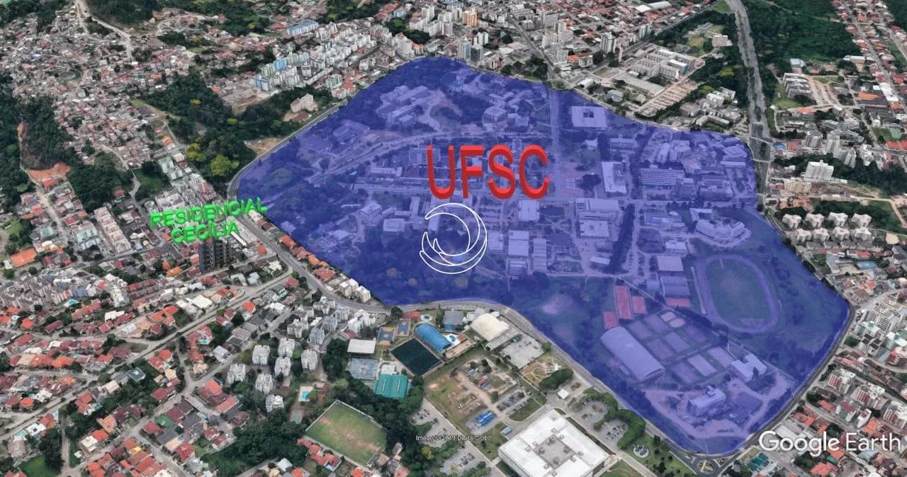 Apartamento para venda com 3 dormitórios em Carvoeira com 76 m² — foto 2
