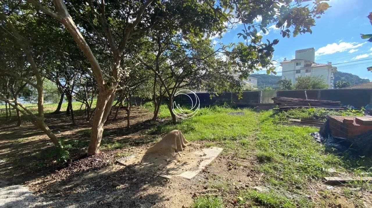 Terreno para venda em Areias com 1890 m²