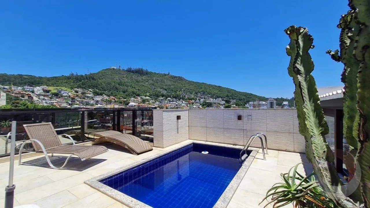 Cobertura para venda com 3 dormitórios em Trindade com 142 m² — foto principal