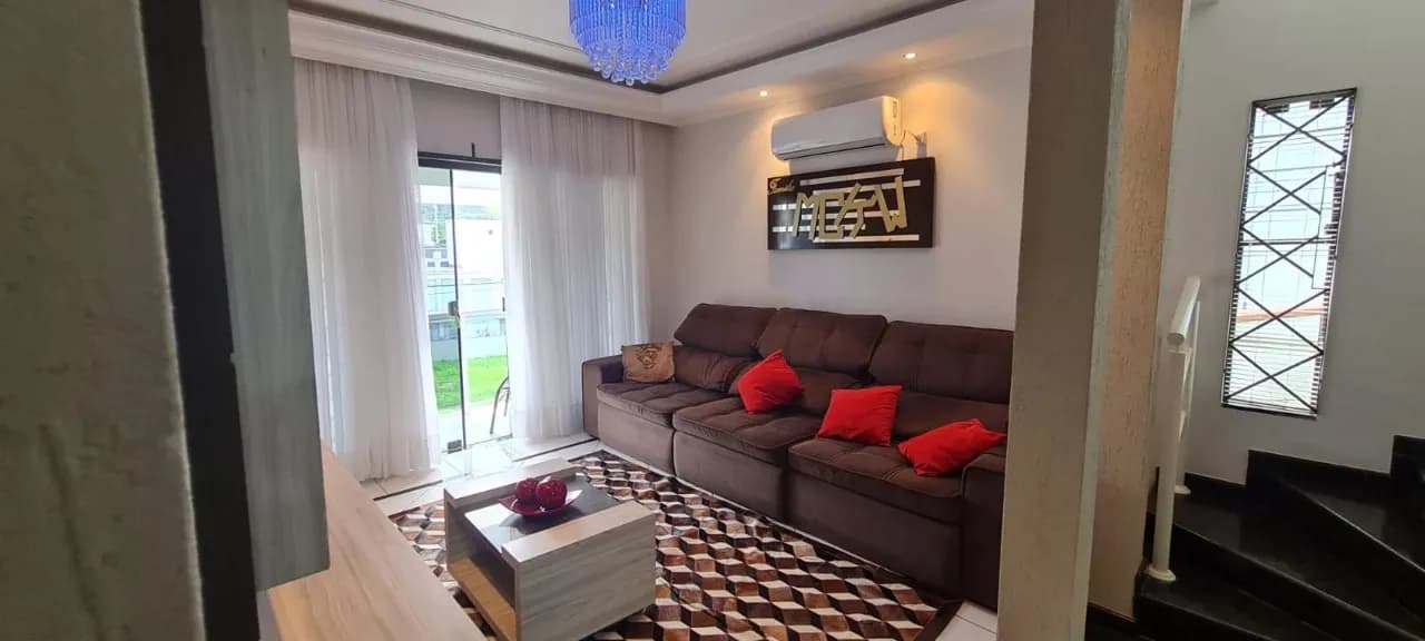 Casa para venda com 4 dormitórios em Pedra Branca com 236 m² — foto 2