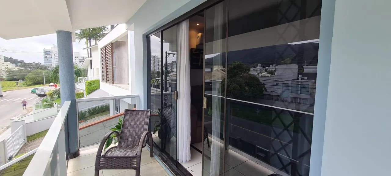Casa para venda com 4 dormitórios em Pedra Branca com 236 m² — foto 3