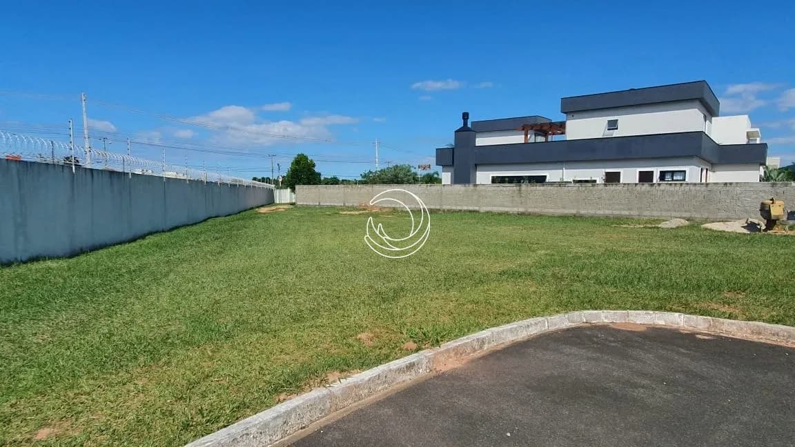 Terreno para venda em Campeche com 586 m² — foto principal
