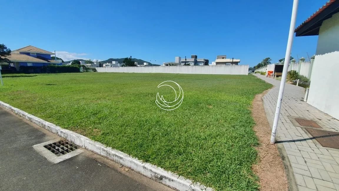 Terreno para venda em Campeche com 510 m² — foto 2