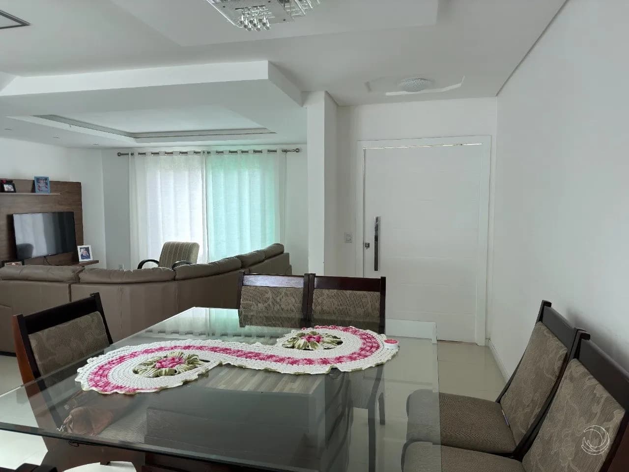 Casa de condomínio para venda com 3 dormitórios em Campeche com 209 m² — foto 3