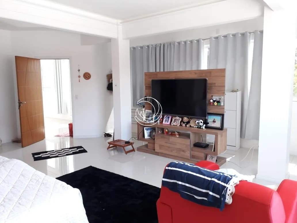 Casa para venda com 3 dormitórios em Ingleses Do Rio Vermelho com 600 m² — foto 2