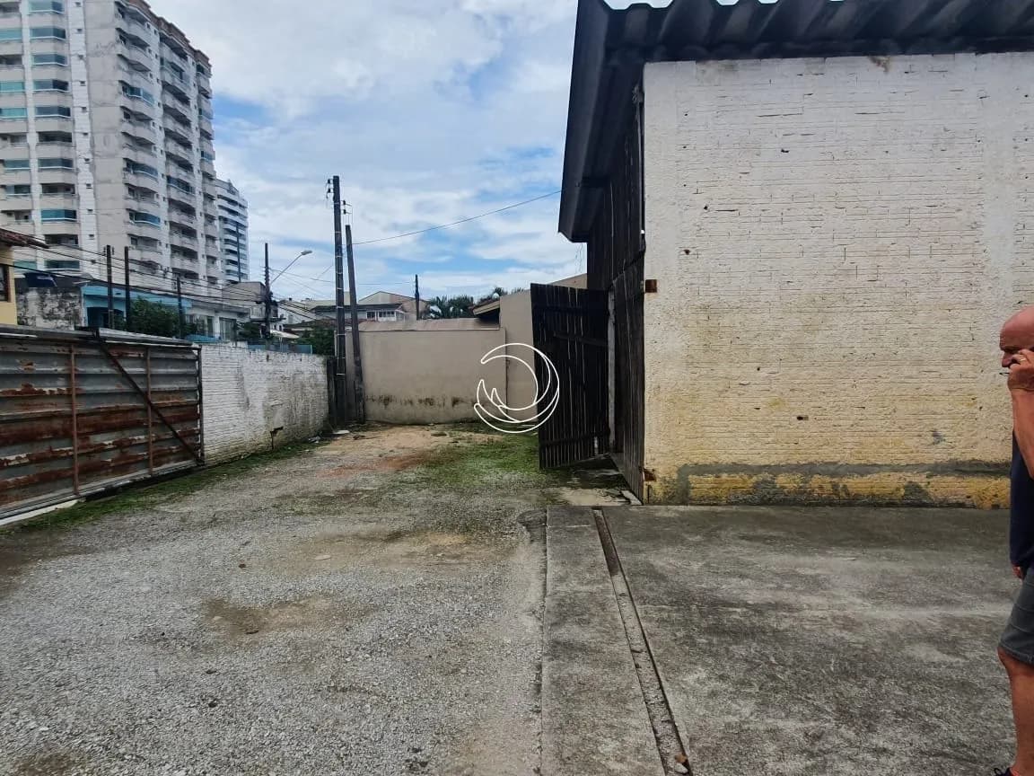 Terreno para venda em Barreiros com 697 m² — foto 3
