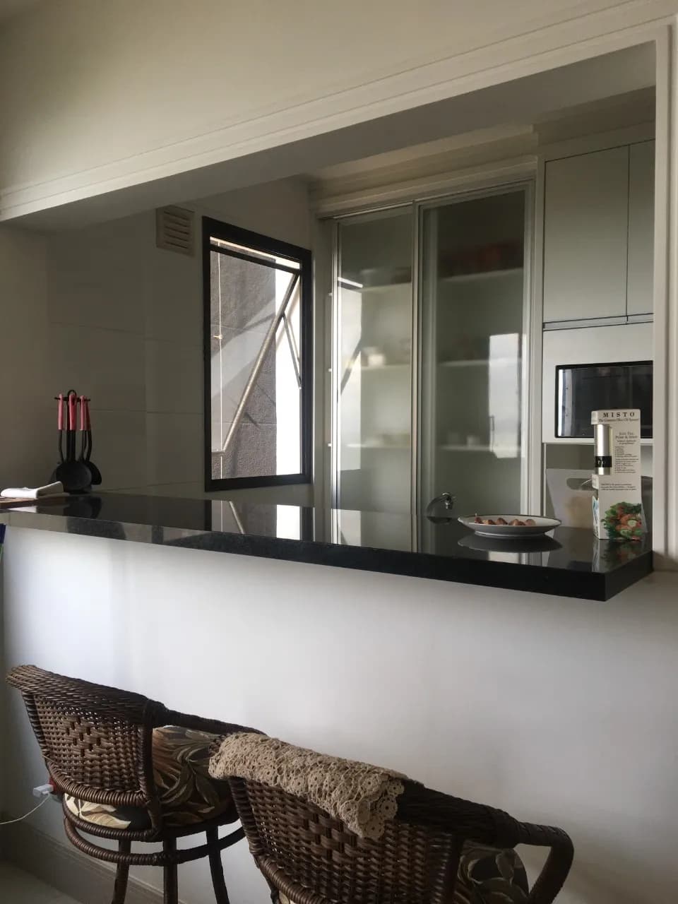 Apartamento para venda com 1 dormitório, em Agronômica com 56 m² — foto principal