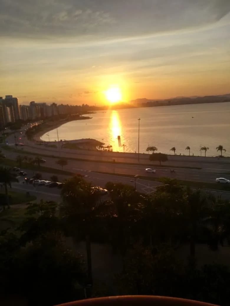 Apartamento para venda com 1 dormitório, em Agronômica com 56 m² — foto 2