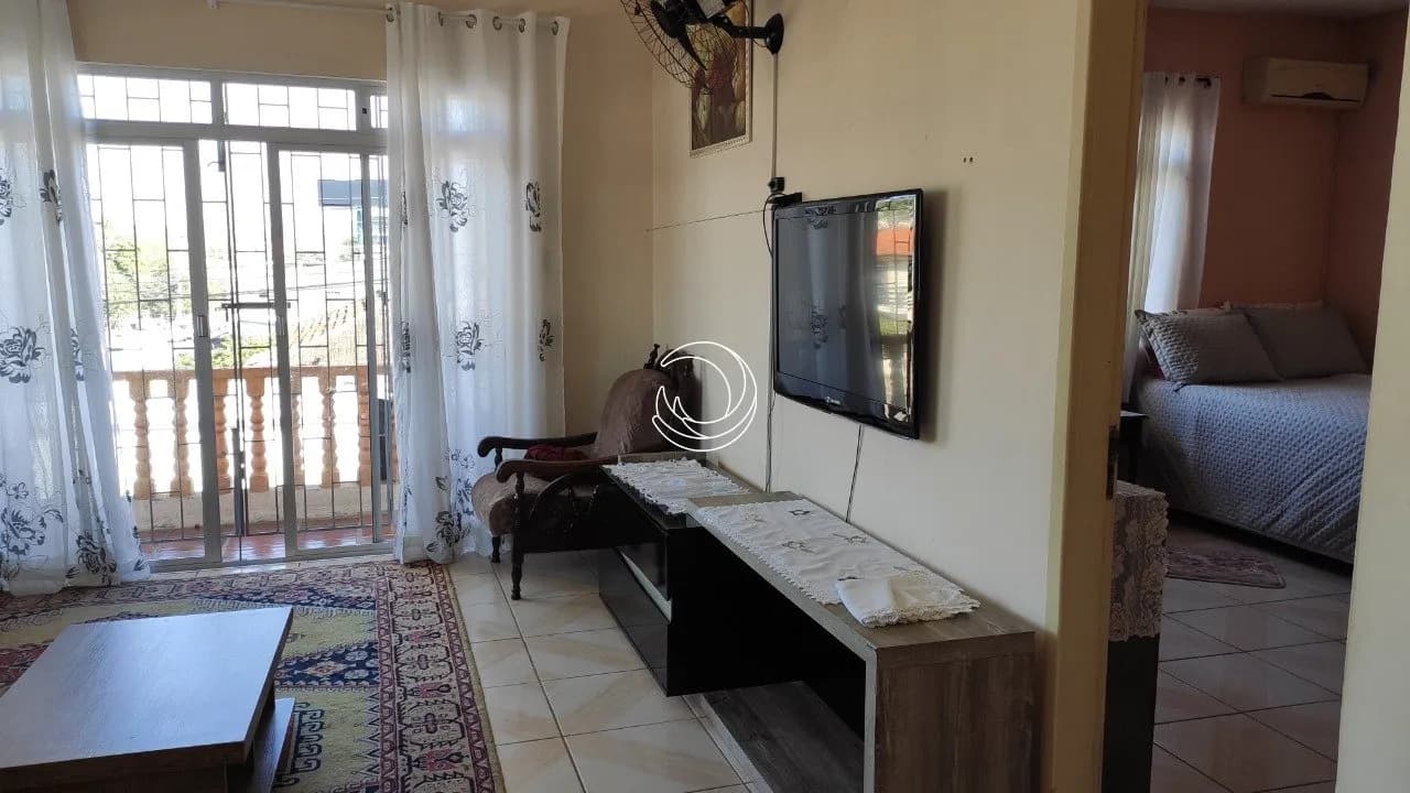 Casa para venda com 4 dormitórios em Abraão com 280 m² — foto principal