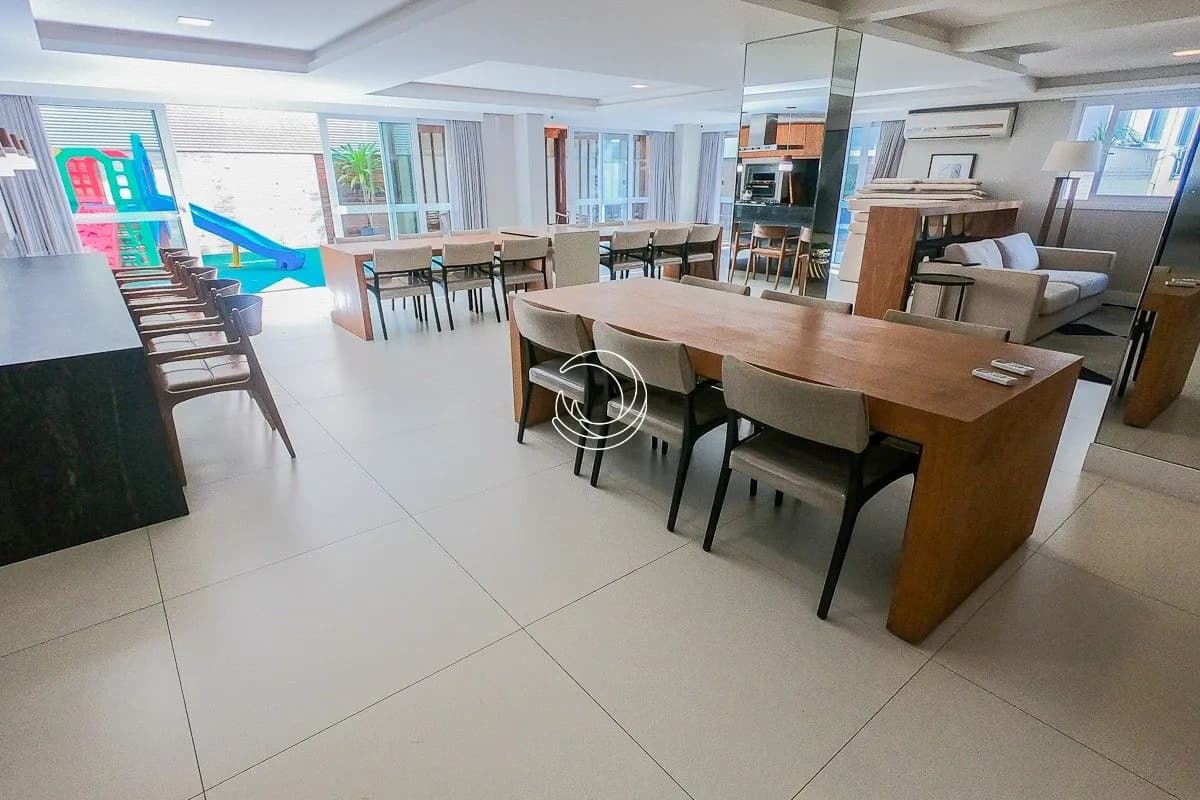 Cobertura para venda com 2 dormitórios em Centro com 114 m² — foto 3