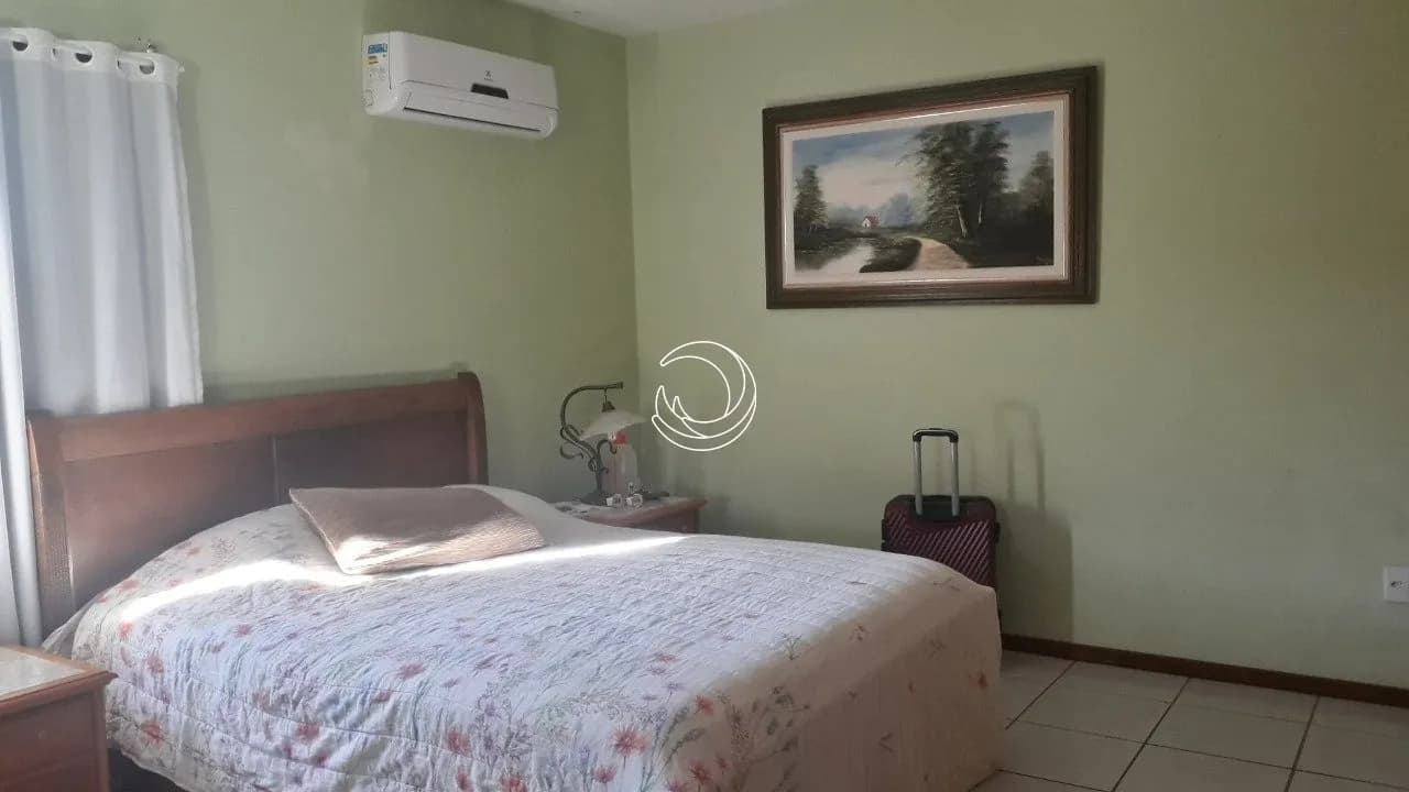 Casa para venda com 5 dormitórios em Ingleses Do Rio Vermelho com 290 m² — foto 3