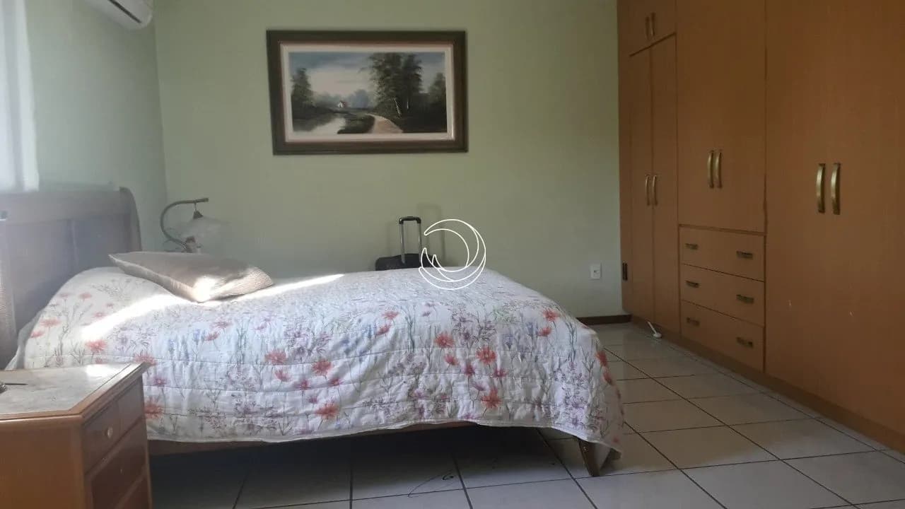 Casa para venda com 5 dormitórios em Ingleses Do Rio Vermelho com 290 m² — foto 4