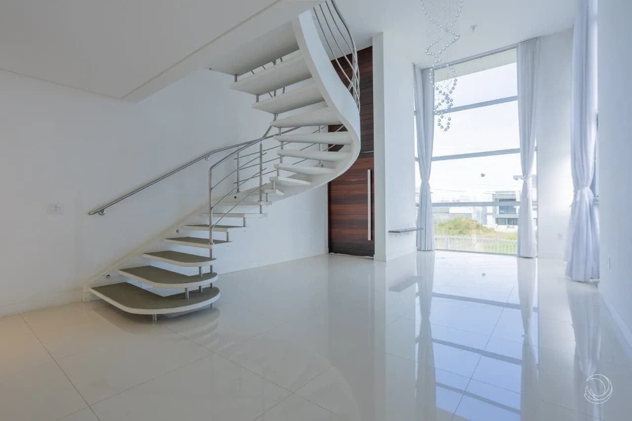 Casa para venda com 4 dormitórios em Pedra Branca com 341 m² — foto 4