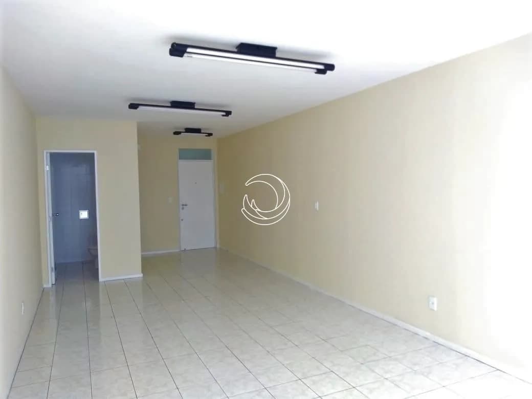 Sala comercial para venda em Centro com 39 m² — foto 3