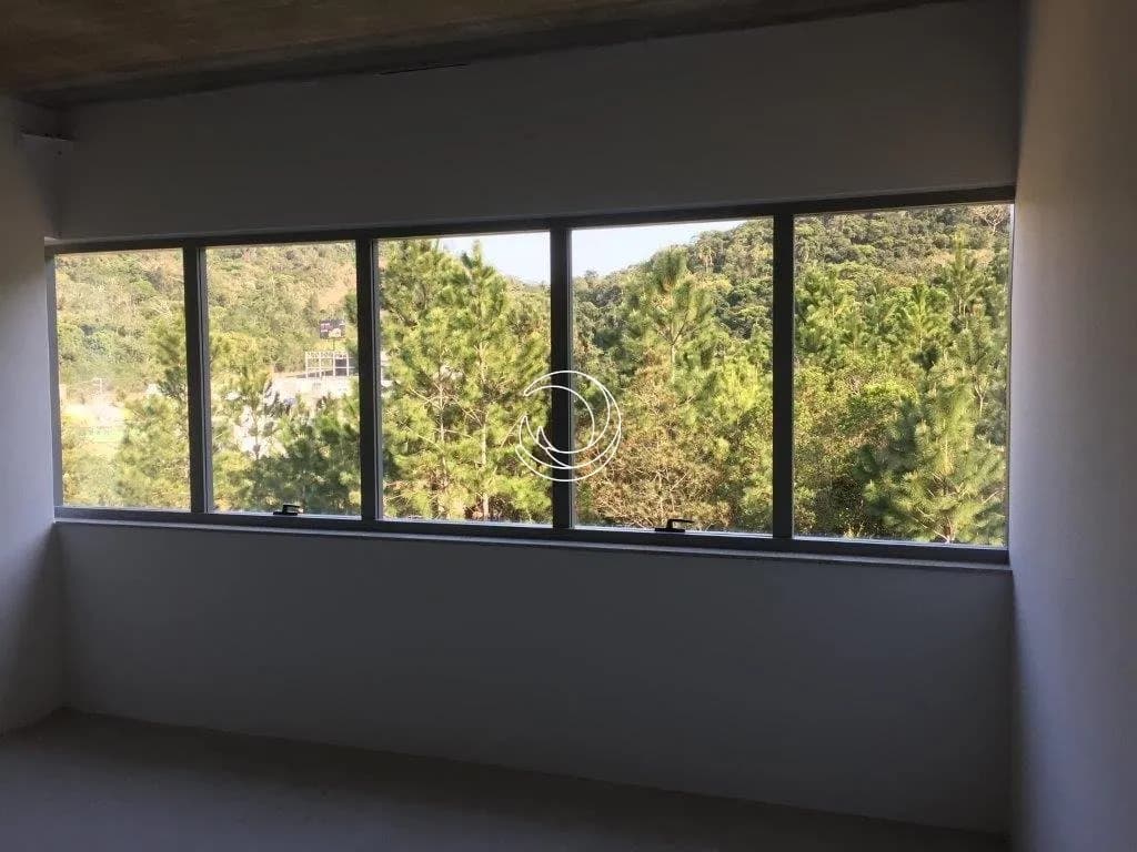 Sala comercial para venda em Saco Grande com 45 m² — foto 3