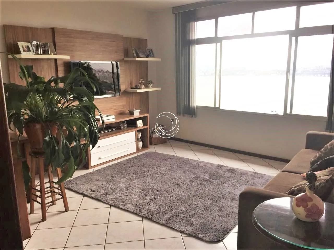Casa para venda com 4 dormitórios em Centro com 207 m² — foto 4