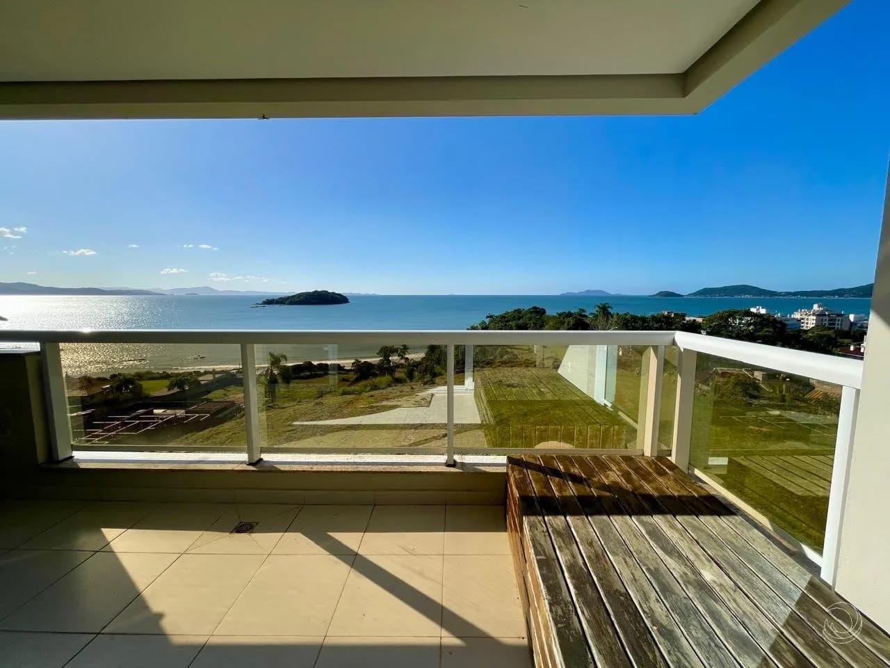 Apartamento para venda com 3 dormitórios em Canajurê com 128 m² — foto principal