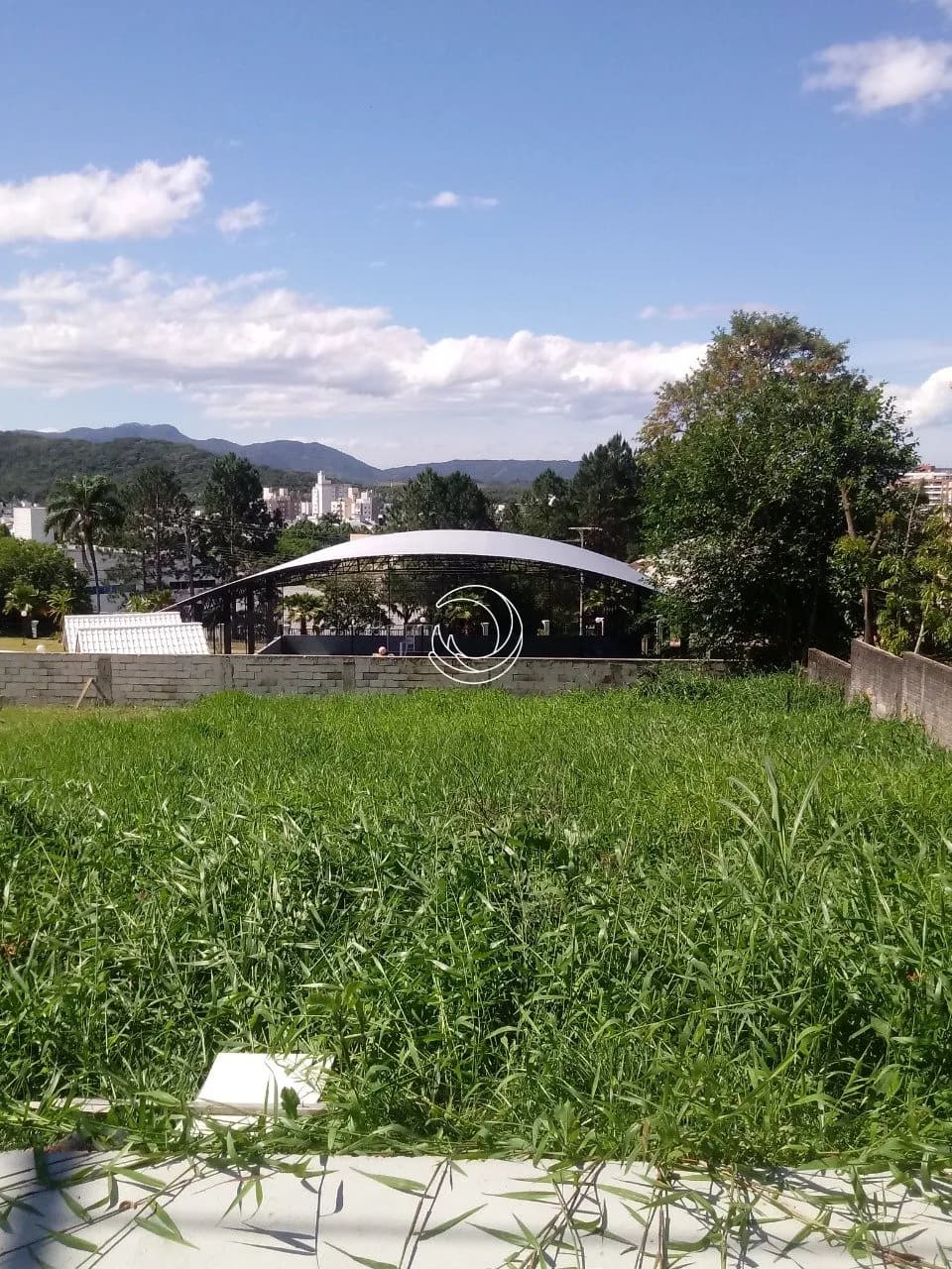 Terreno para venda em Pedra Branca com 450 m²