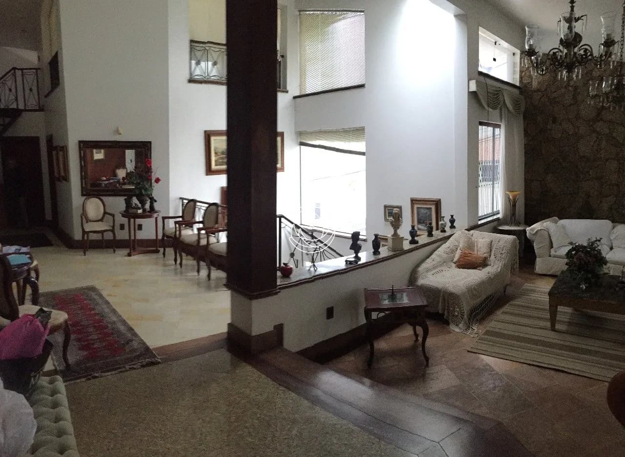 Casa para venda com 5 dormitórios em Estreito com 640 m² — foto 2