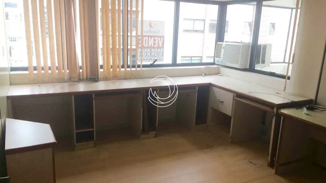 Sala comercial para venda em Centro com 60 m² — foto 2