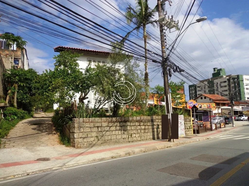 Terreno para venda em Itacorubi com 1890 m² — foto principal
