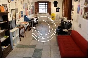 Casa comercial para venda com 2 dormitórios em Sambaqui com 226 m² — foto 3