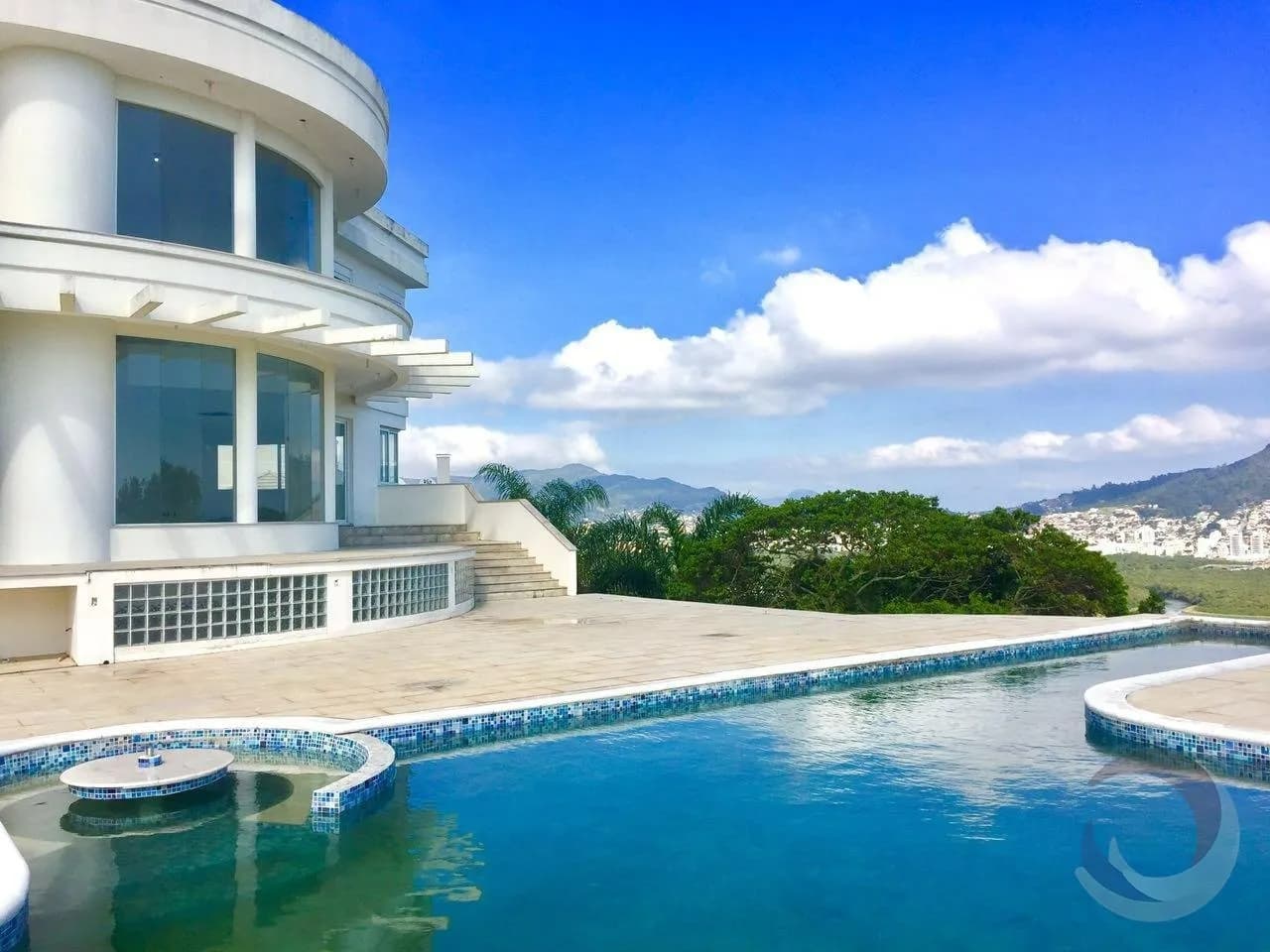 Casa para venda com 8 dormitórios em Joao Paulo com 1500 m² — foto principal