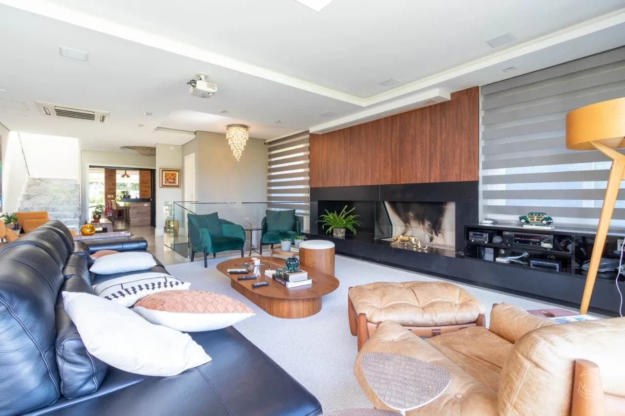 Casa para venda com 4 dormitórios em Cacupé com 515 m²