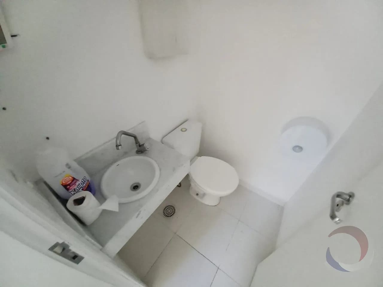 Sala comercial para venda em Centro com 101 m² — foto 4