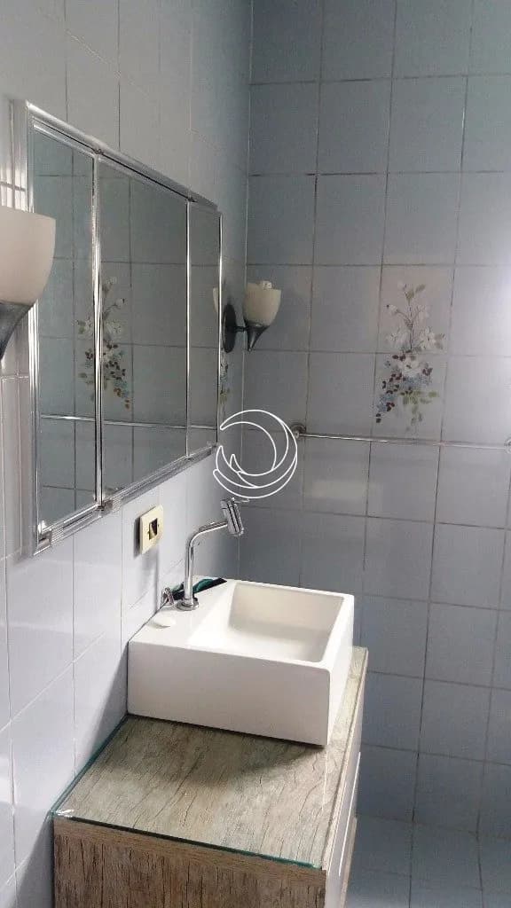 Casa para venda com 4 dormitórios em Centro com 198 m² — foto 4