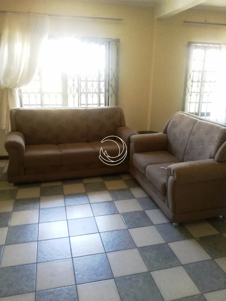 Casa para venda com 4 dormitórios em Agronômica com 218 m² — foto 2