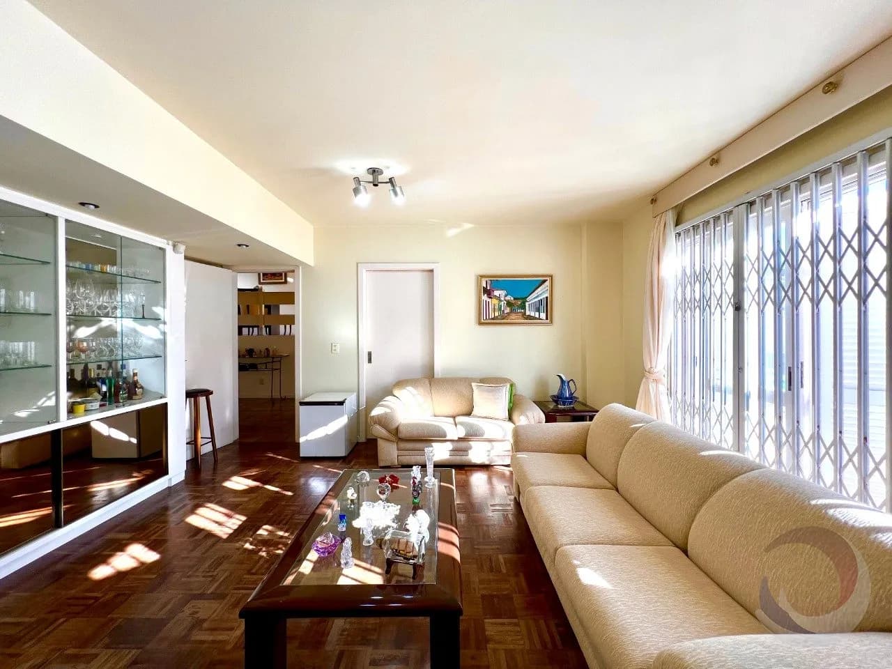 Casa para venda com 3 dormitórios em Agronômica com 426 m² — foto principal