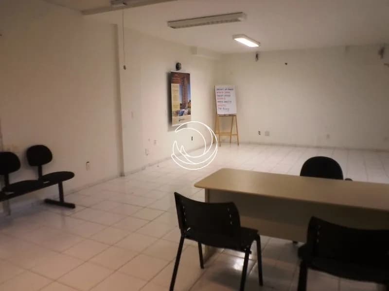 Loja para venda em Trindade com 133 m² — foto principal