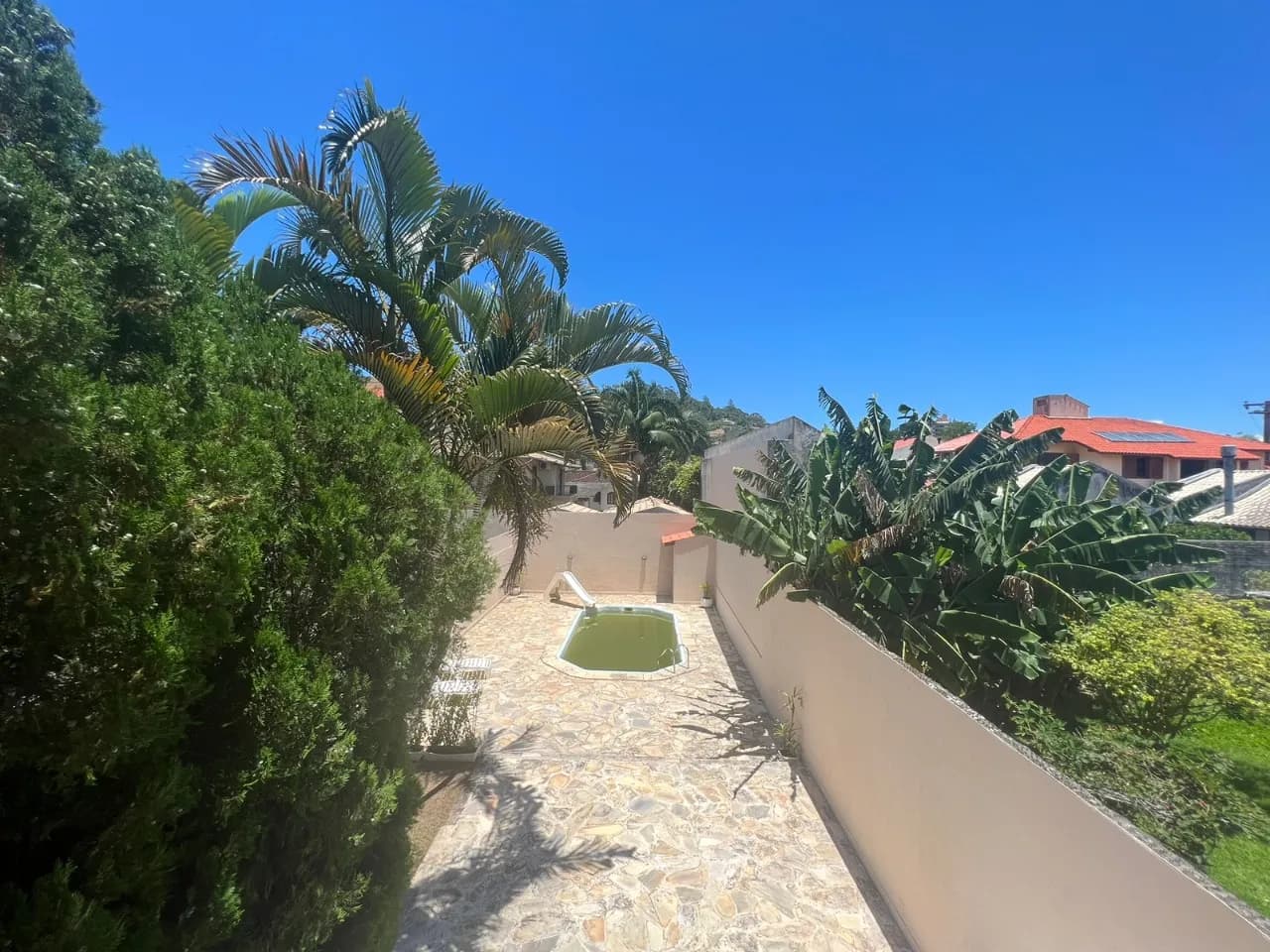 Casa para venda com 4 dormitórios em Côrrego Grande com 297 m² — foto 5